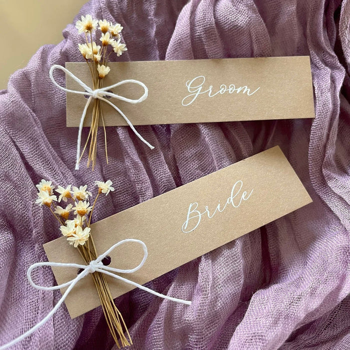 place cards and names tags for table place settings