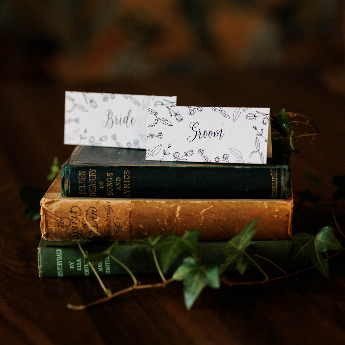 Botanical Floral Folded Place Cards