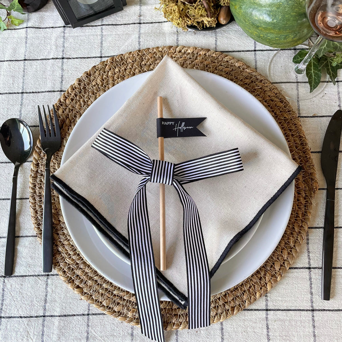 pre made black and white ribbon bows for napkins