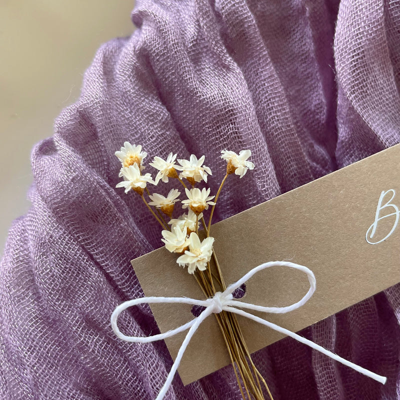 rustic name tags with dried flowers