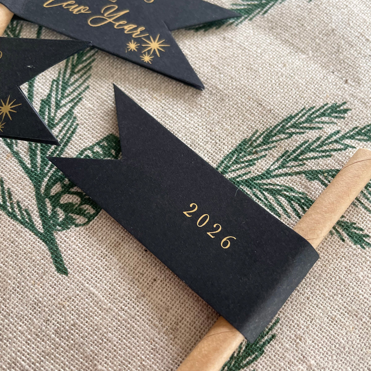 black and gold paper drink straws for party