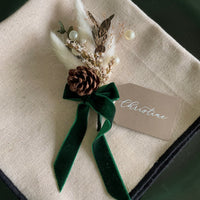 dried flower mini bouquet for christmas table setting green white and brown