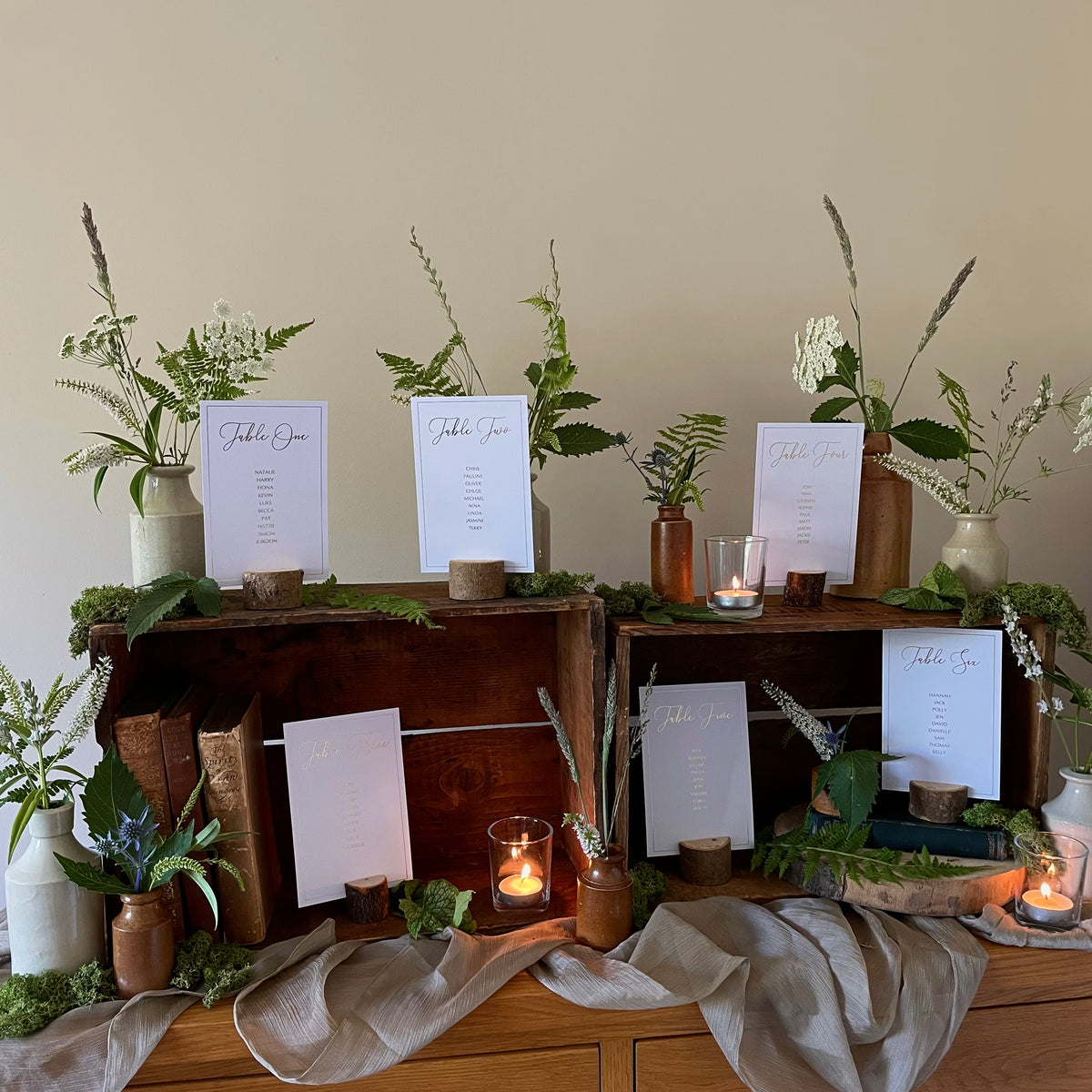 Individual table plan cards & headers with border