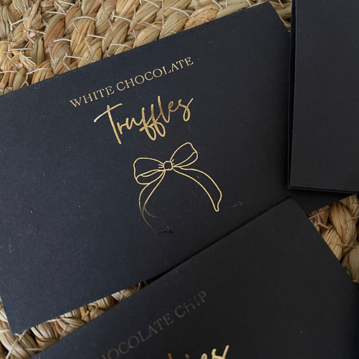 food labels for dinner party black and gold