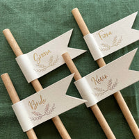 paper straws with name flags for wedding place settings