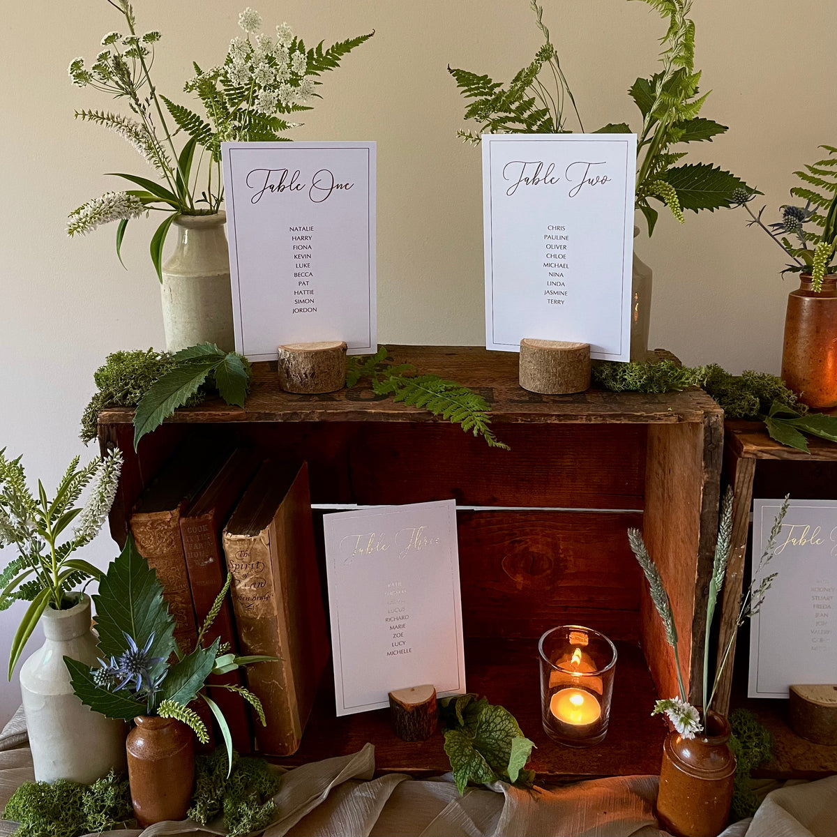 Individual table plan cards & headers with border